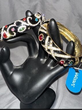 Haroon’s Of Pakistan Bangles set of 2